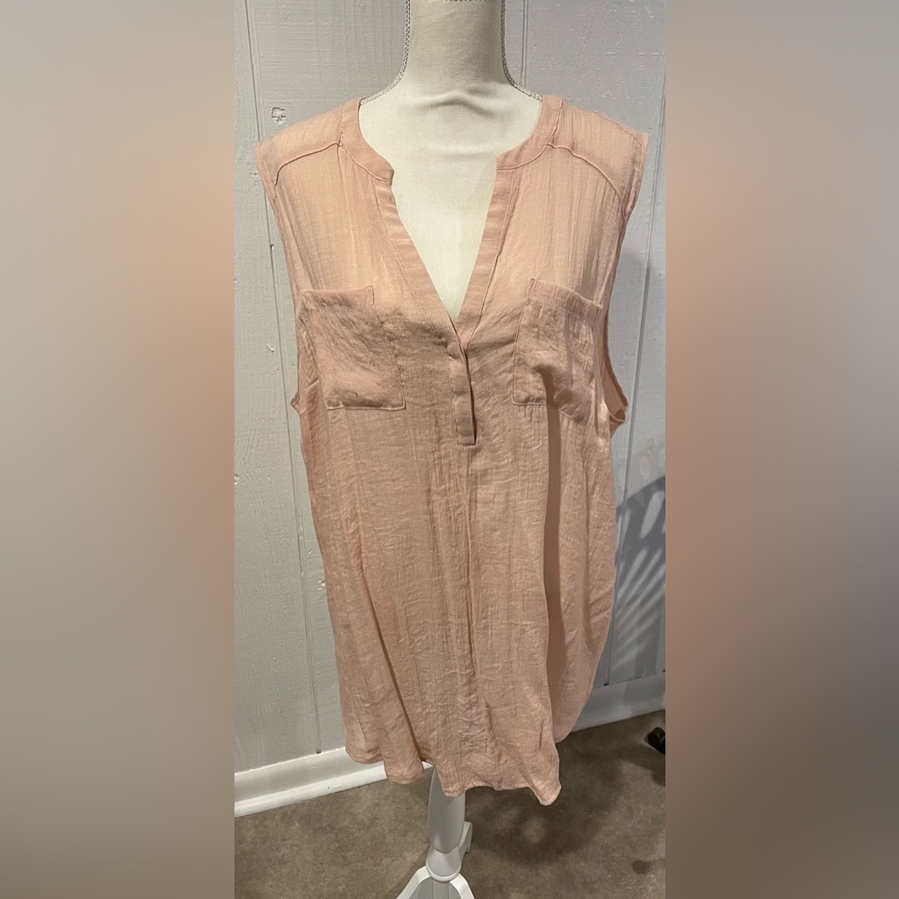 Torrid Peach/Pink linen, sleeveless pullover size 3